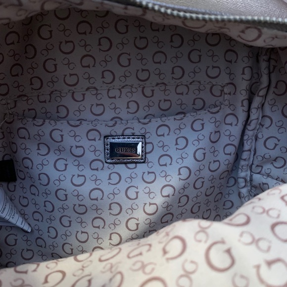 Guess Backpack - Picture 4 of 4